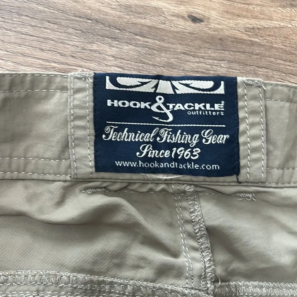 Hook and tackle shorts size 42